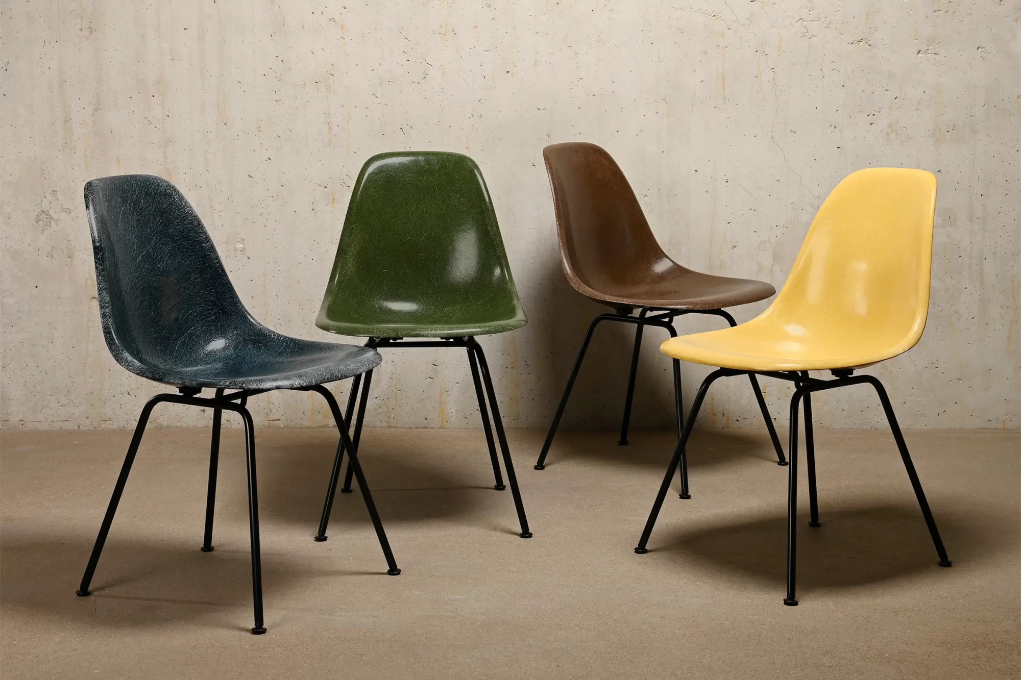 Charles and Ray Eames DSX Herman Miller
