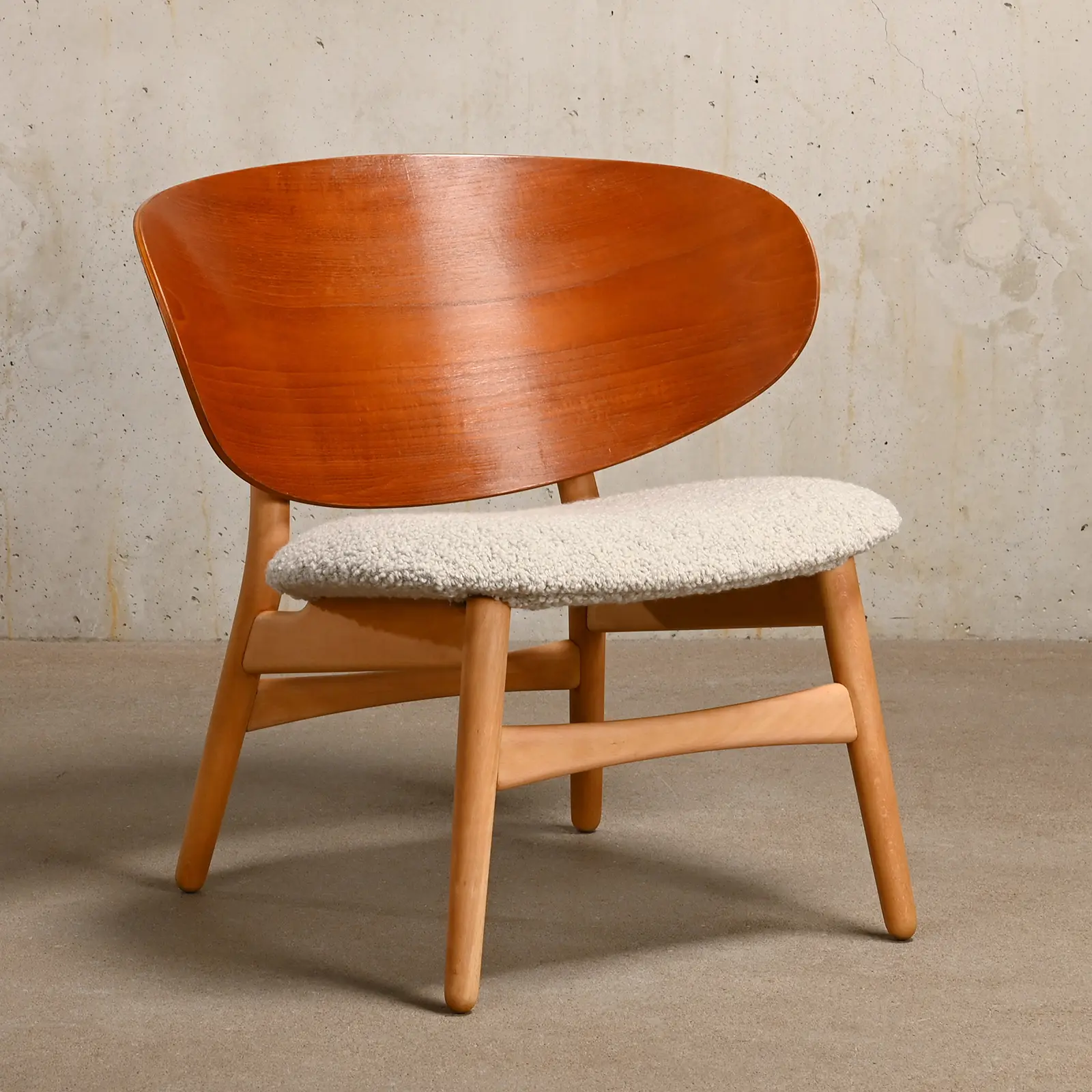 Hans J. Wegner FH 1936 Shell Chair