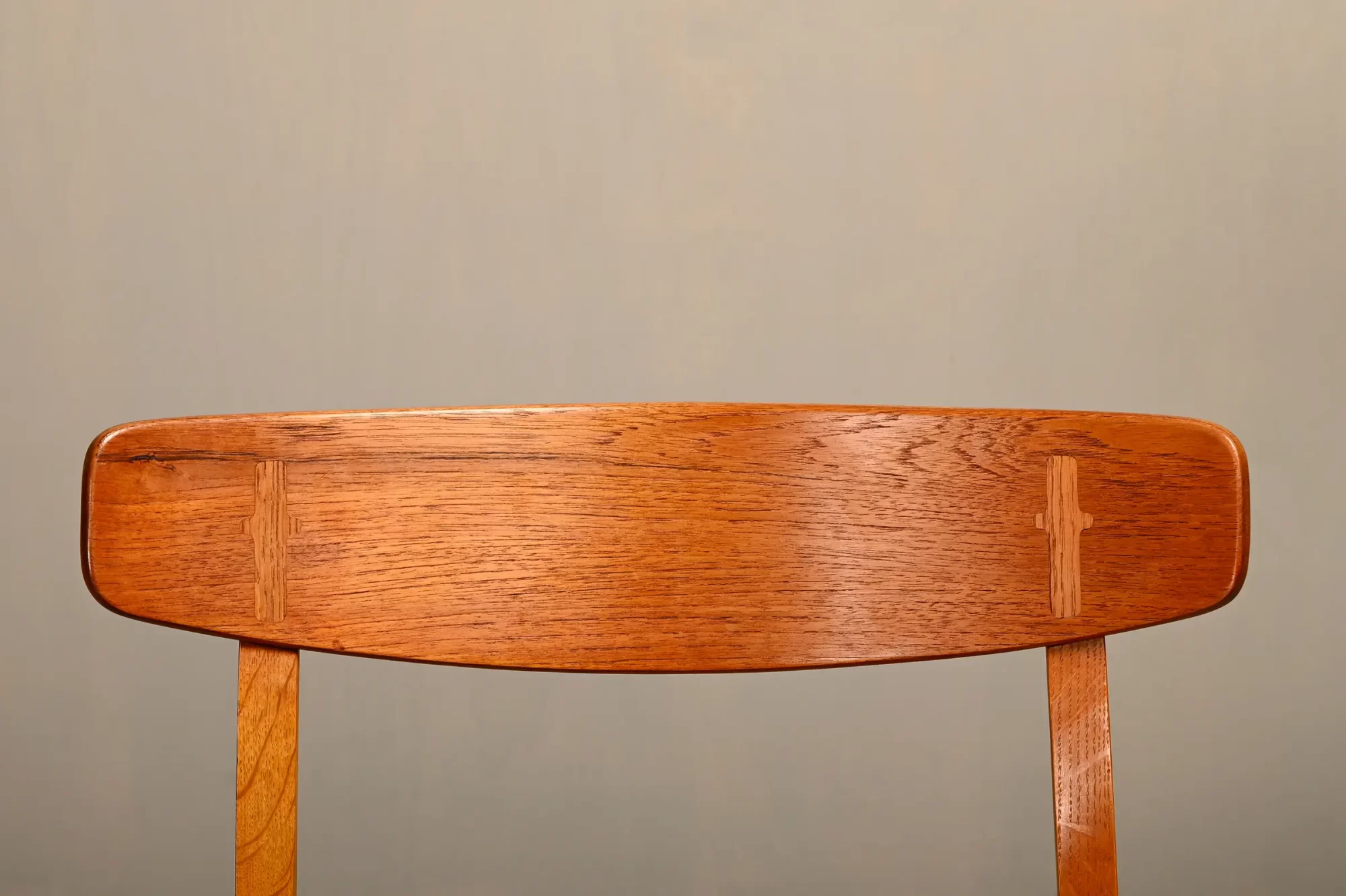 Hans J. Wegner CH23 dining chairs Carl Hansen & Son, Denmark oak, teak and papercord