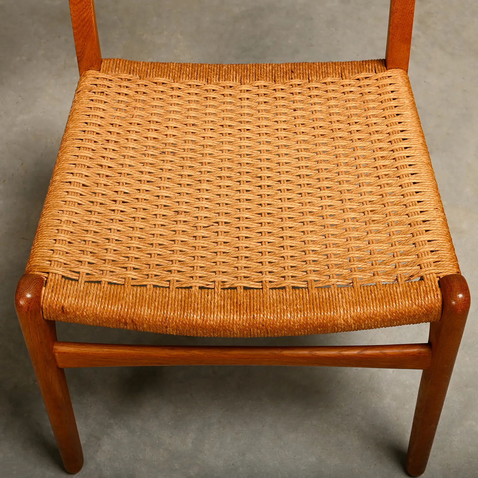 Hans J. Wegner CH23 dining chairs Carl Hansen & Son, Denmark oak, teak and papercord