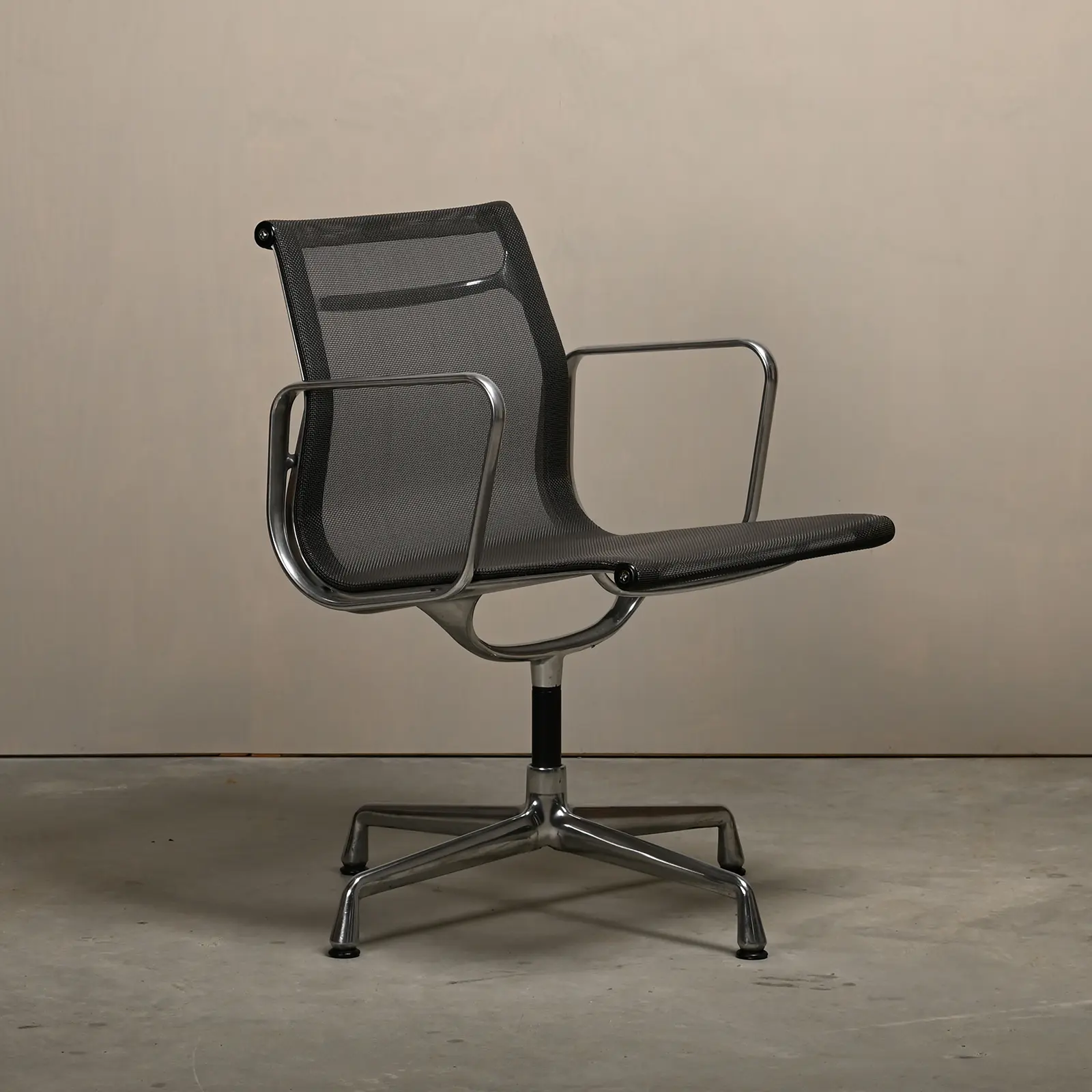 Charles & Ray Eames EA108 Dining Chair