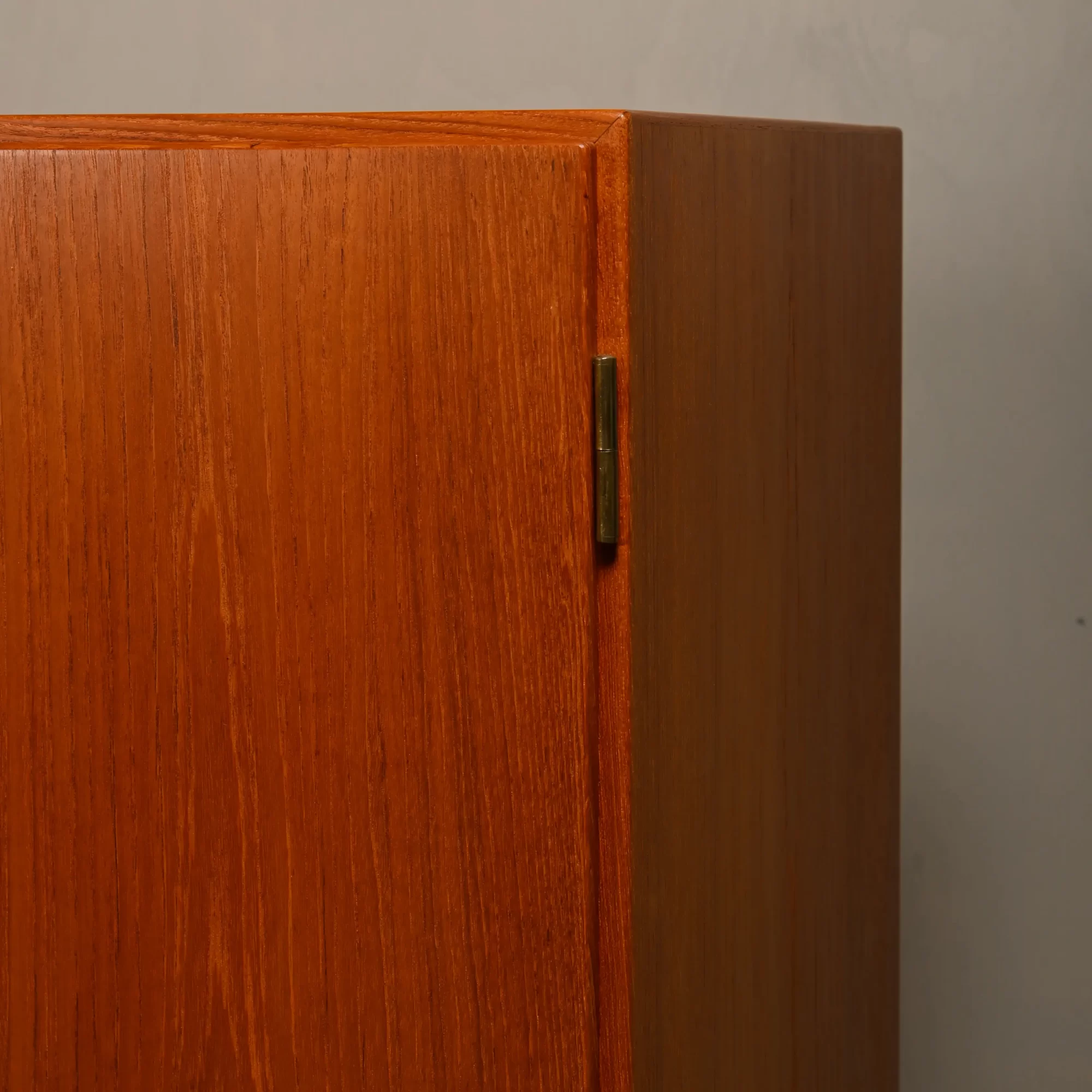 Børge Mogensen ‘China’ Cabinet (Model 232) in teak and brass, FDB Møbler Denmark