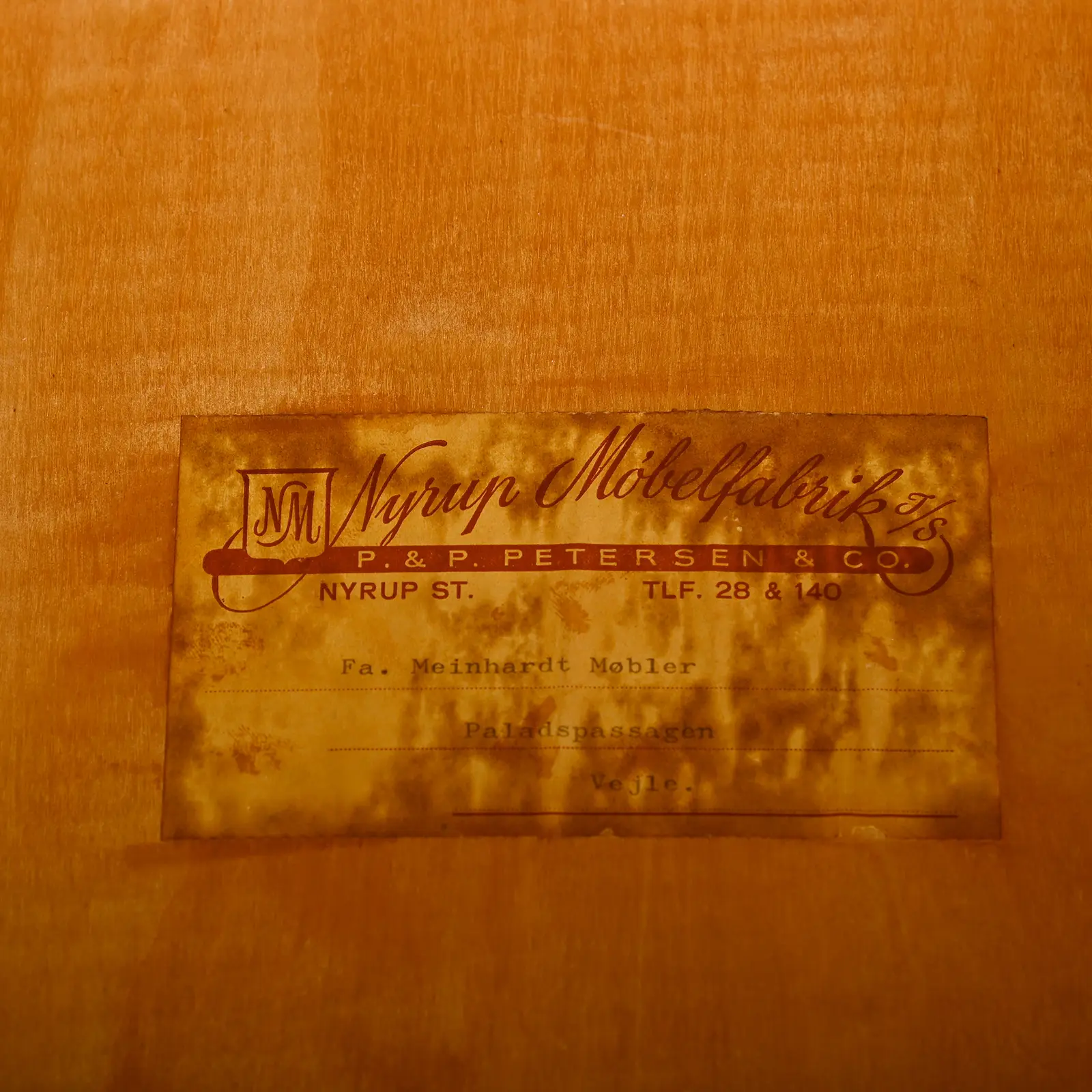 Henning Kjærnulf Set of 4 Razorblade Model 54 Dining Chairs in Off-White Bouclé and Oak