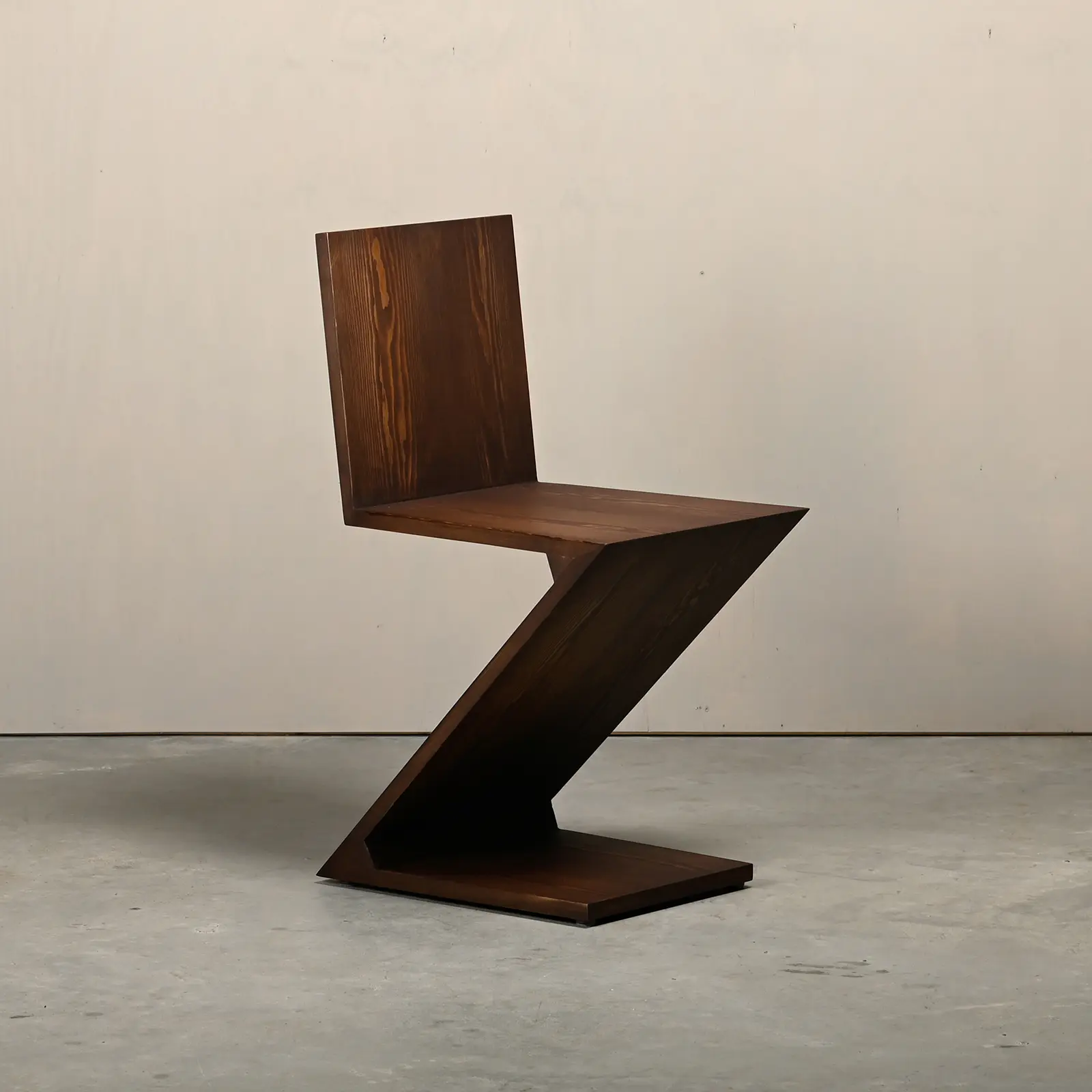 Gerrit Rietveld Zig Zag Chair dark stained wood