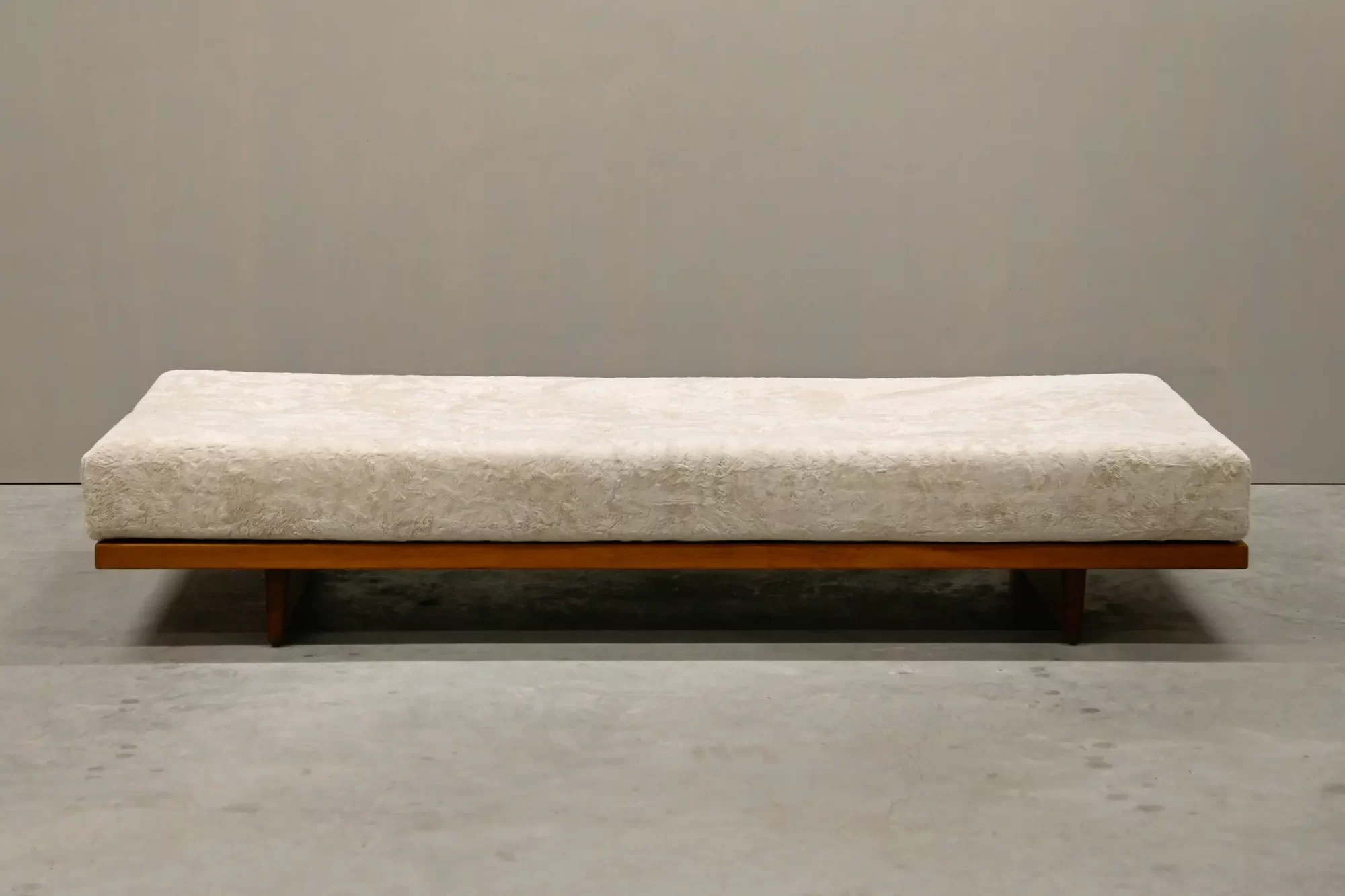Børge Mogensen daybed, Oak and almond colored fabric for Fredericia Stolefabrik