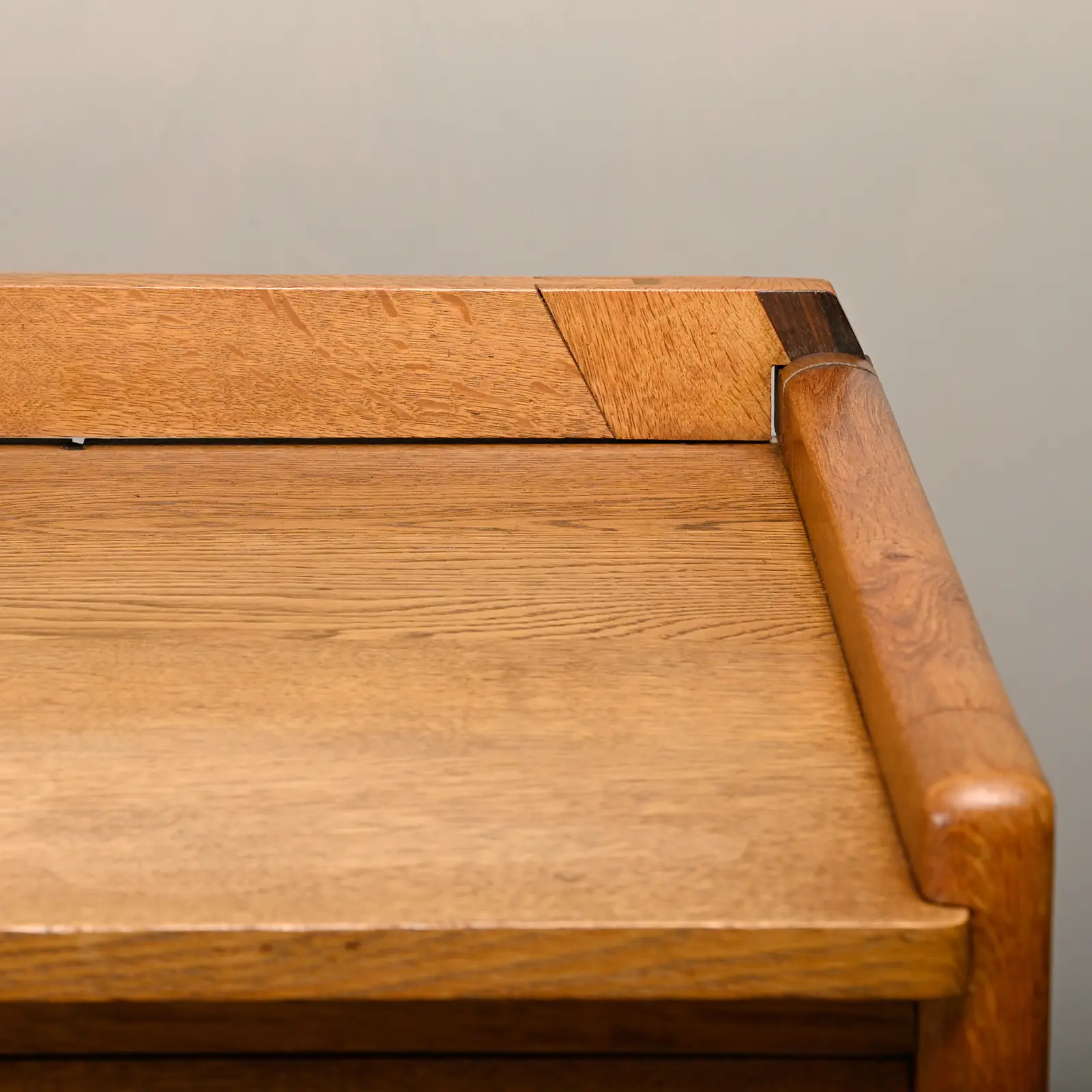 Art Deco Amsterdam School Cabinet Oak and Burl wood, 1930s Netherlands
