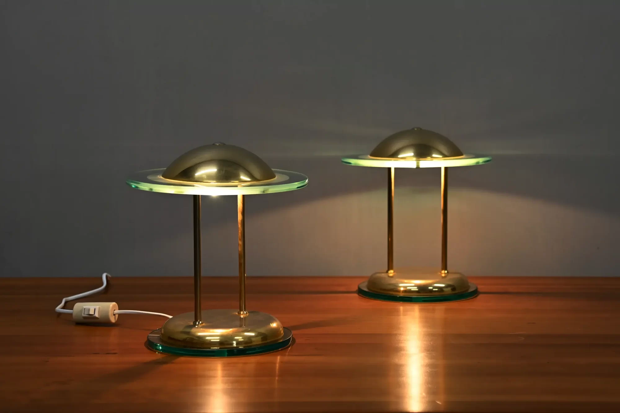 Mushroom table lamps in brass and glass by Herda in Memphis Style