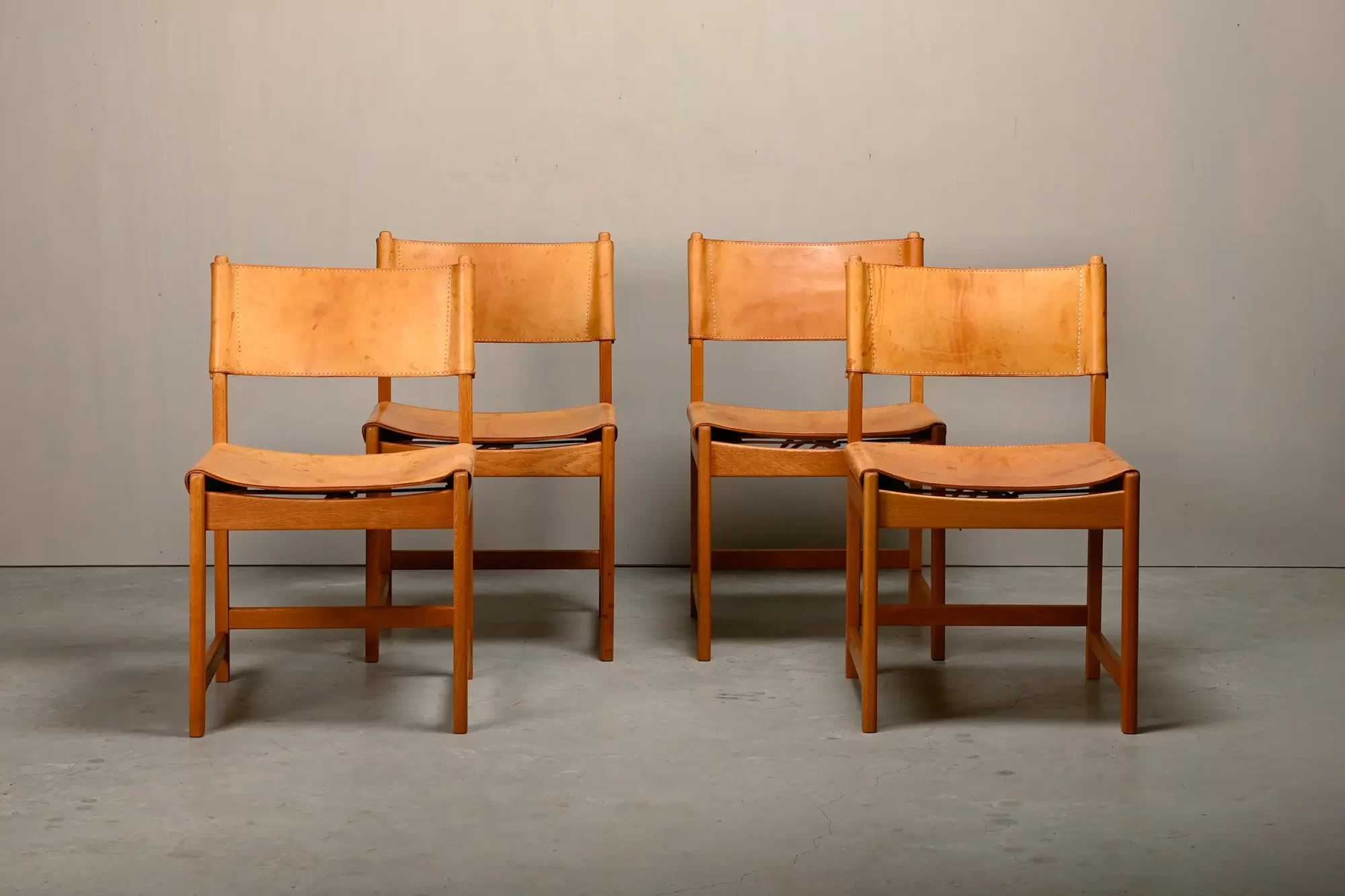 Kurt Østervig hunting Dining Chairs in Oak and Cognac Leather for KP Møbler
