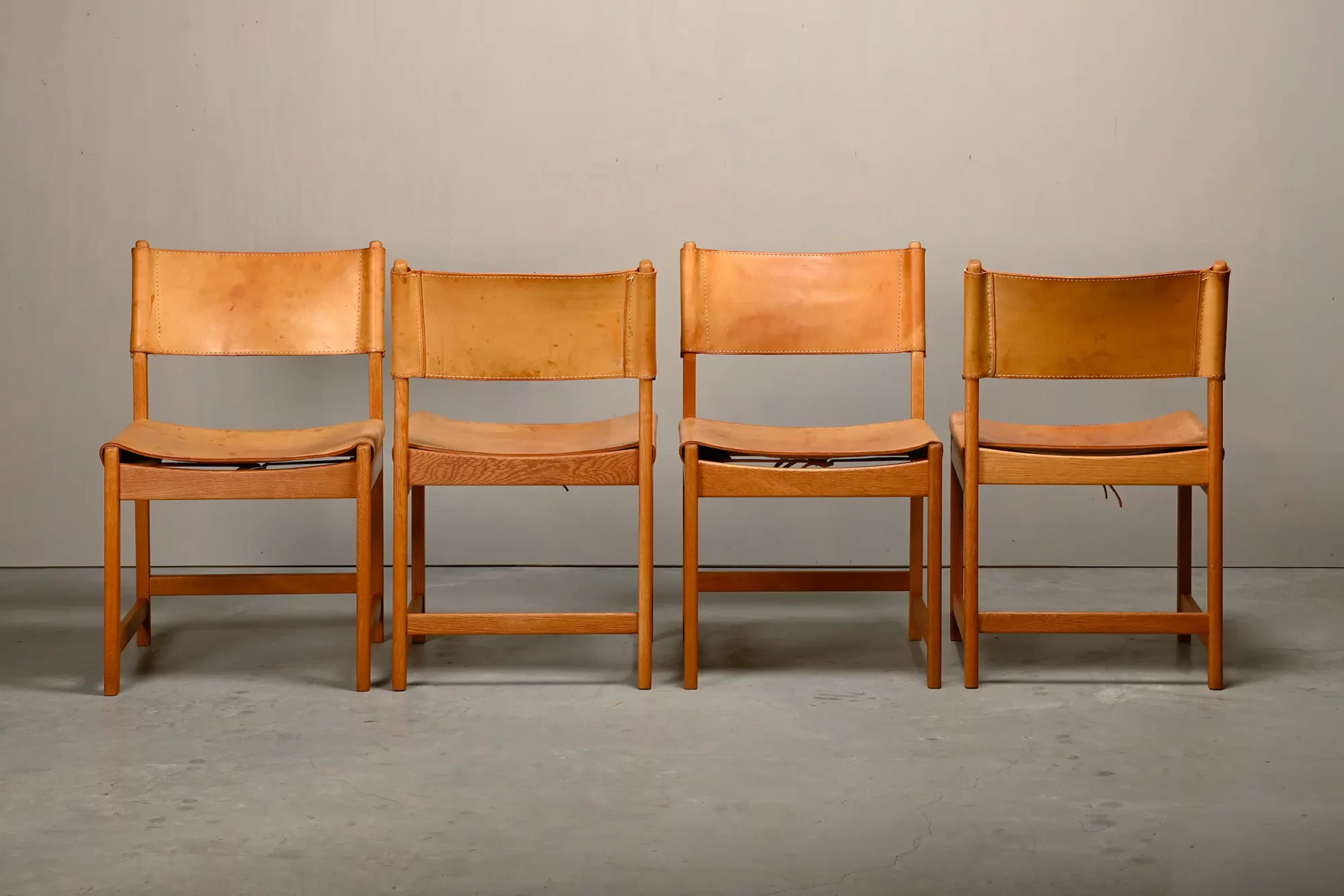 Kurt Østervig hunting Dining Chairs in Oak and Cognac Leather for KP Møbler