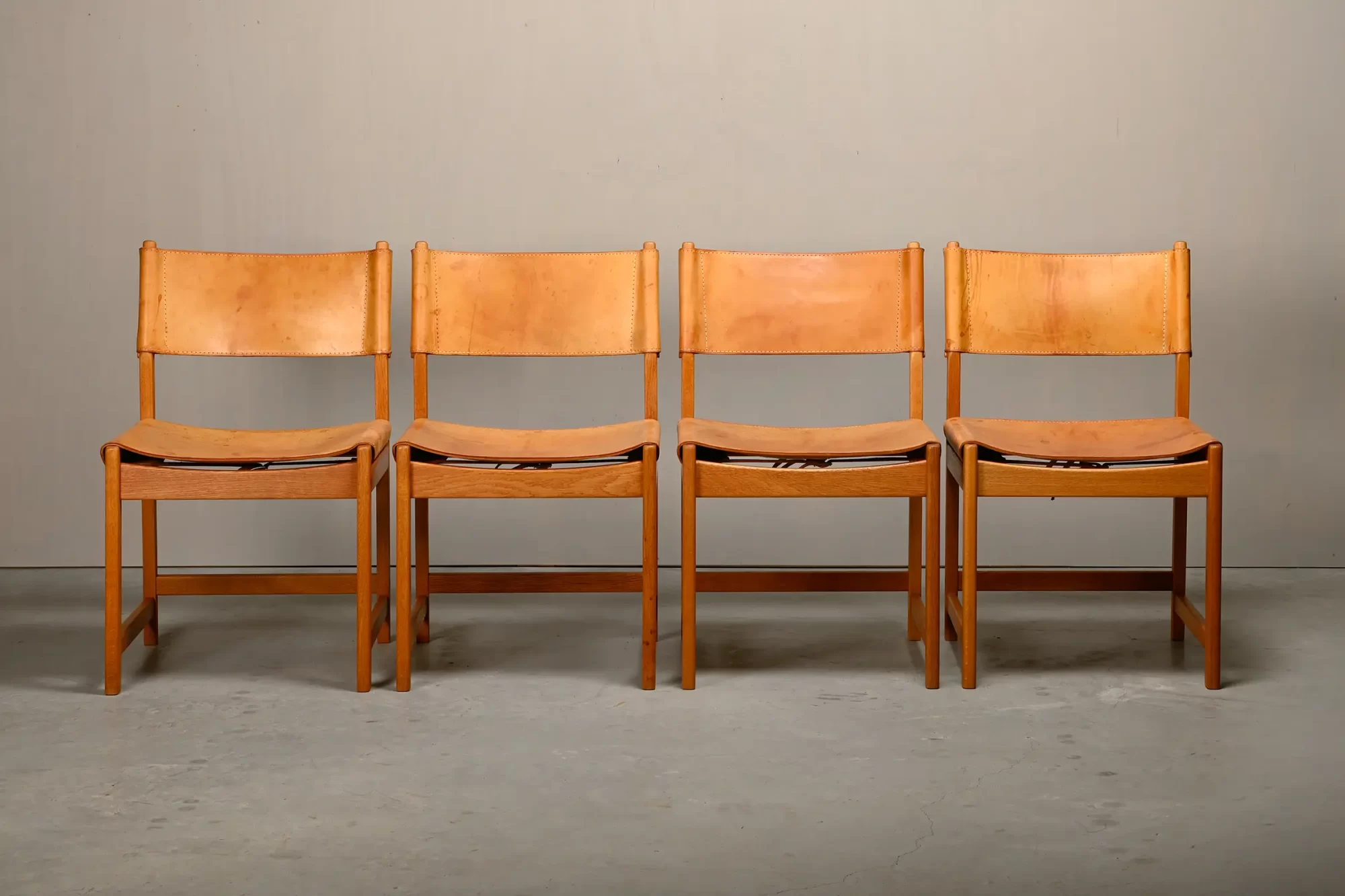 Kurt Østervig hunting Dining Chairs in Oak and Cognac Leather for KP Møbler
