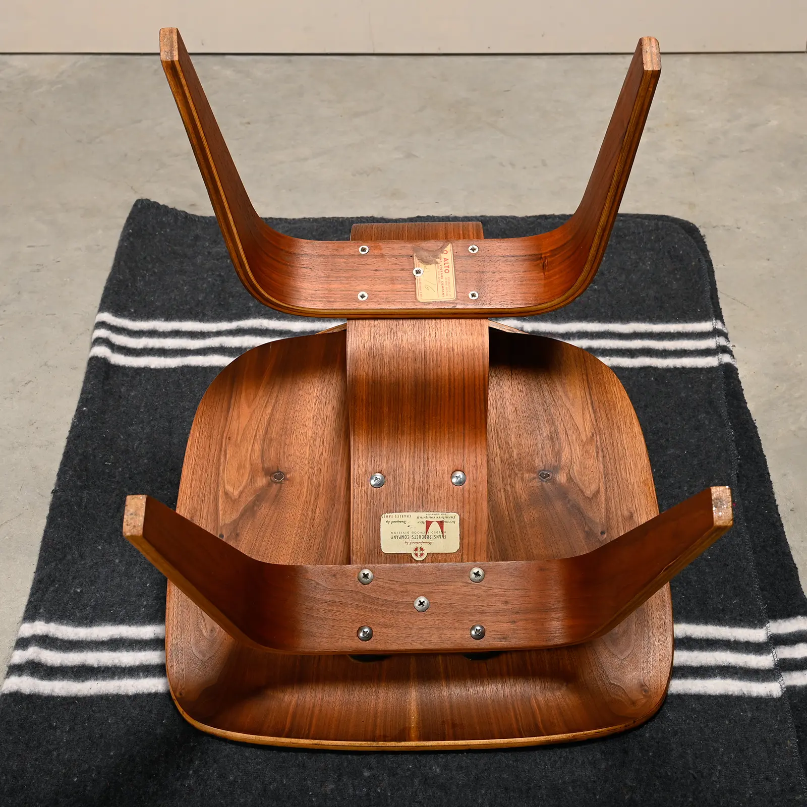 Charles & Ray Eames DCW Walnut wood for Evans Products Company, Molded Plywood Division