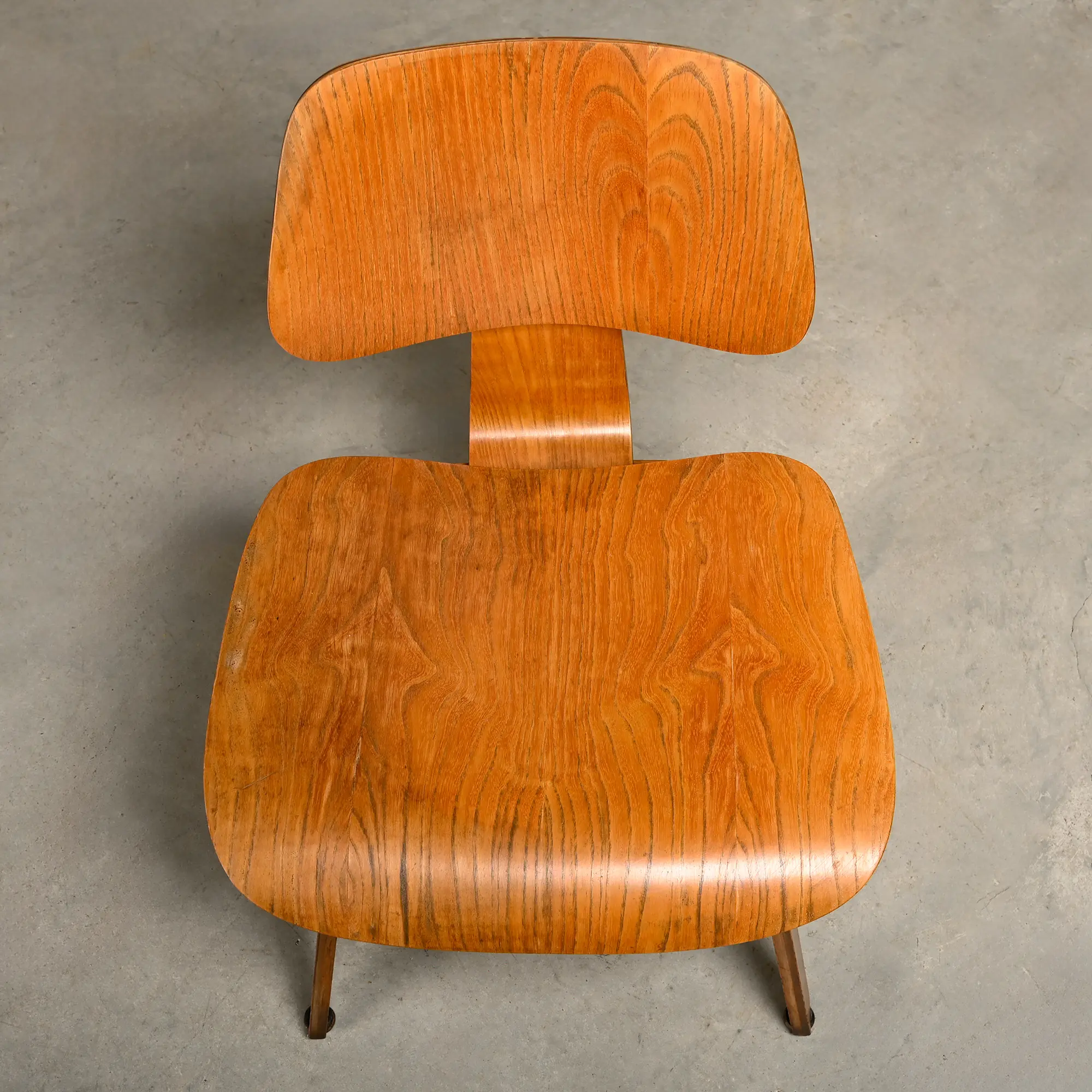 Charles and Ray Eames Early DCW Ash Plywood Dining Chairs for Herman Miller