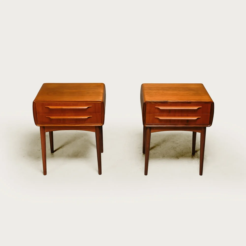 Johannes Andersen Scandinavian Modern nightstands or bedside tables