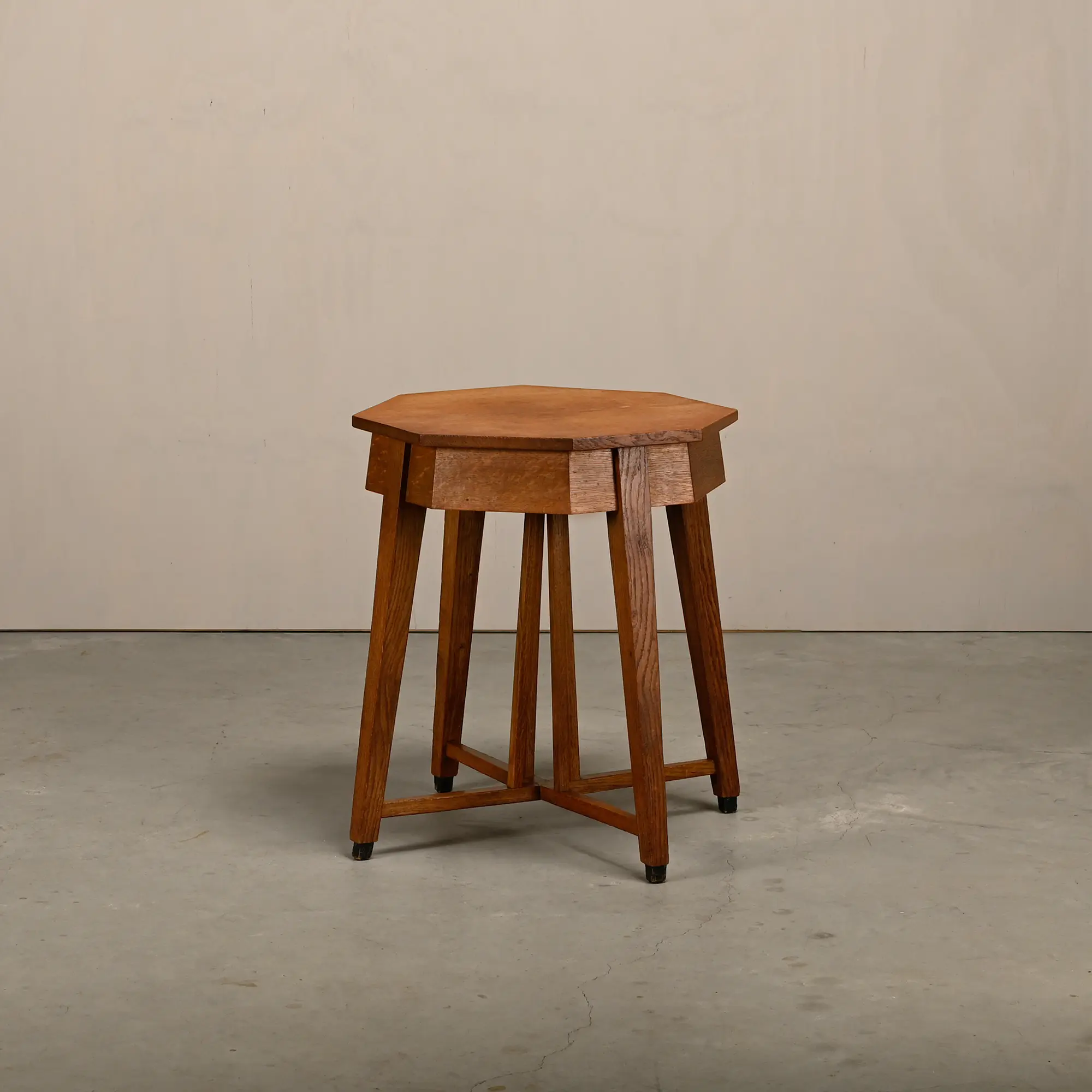 Art Deco octagonal Table in Oak