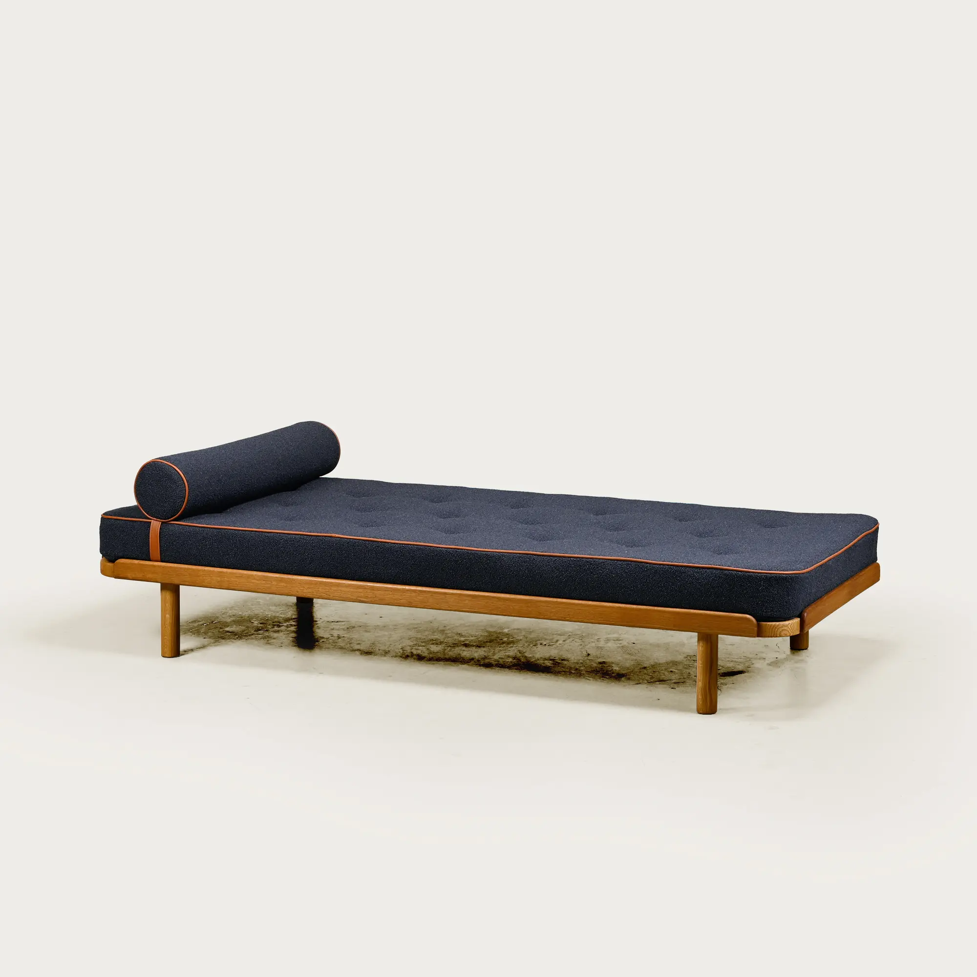 Scandinavian Daybed in Oak and dark Blue bouclé fabric with Leather accents